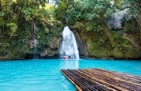  Wonders of the West: Discover the Captivating Beauty of Kawasan Falls in Cebu!